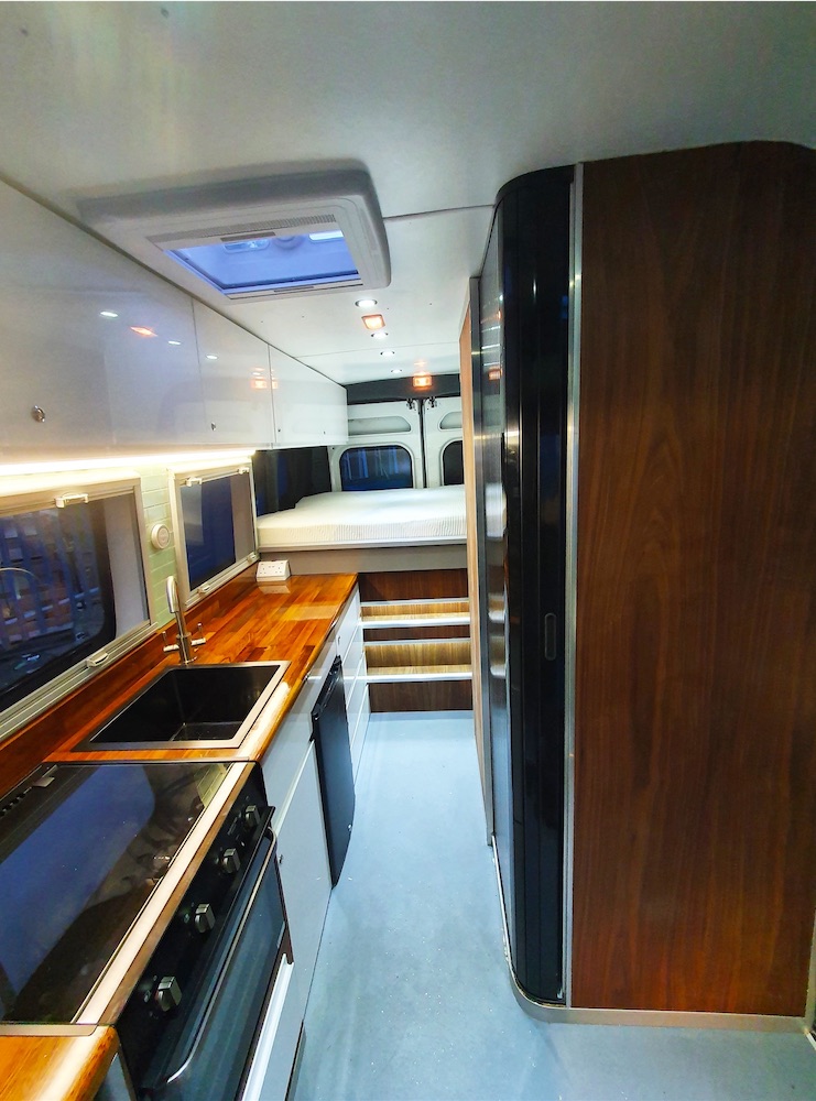 Luxury motor home hire in Glasgow, Scottish Borders, Shower pod, shower pods for sale for compaer vans
